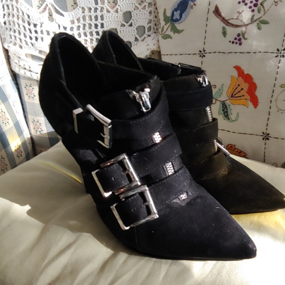 Aldo suede booties